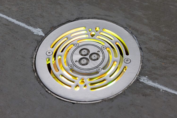 Triple Mist Nozzles in yellow showing 3 nozzles