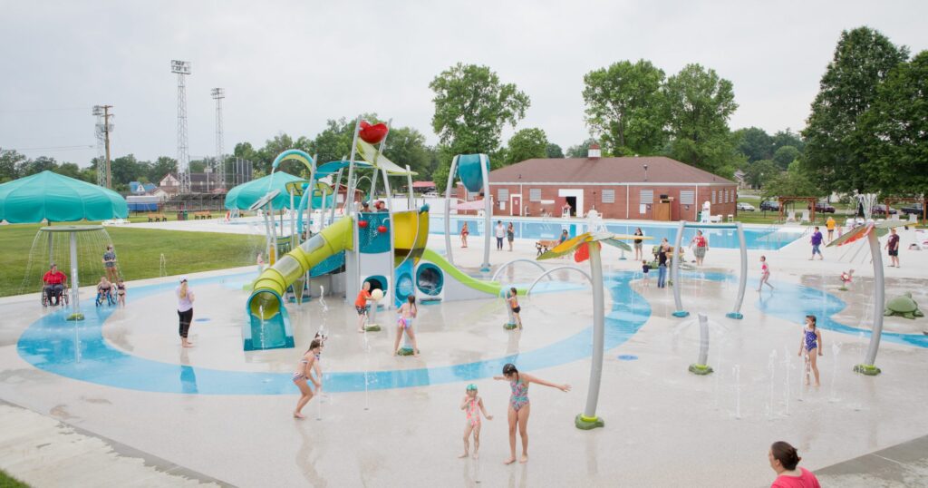 Large splashpad with several water features.