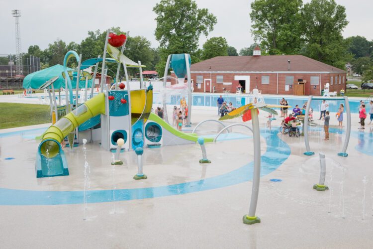 Full view of splash pad.